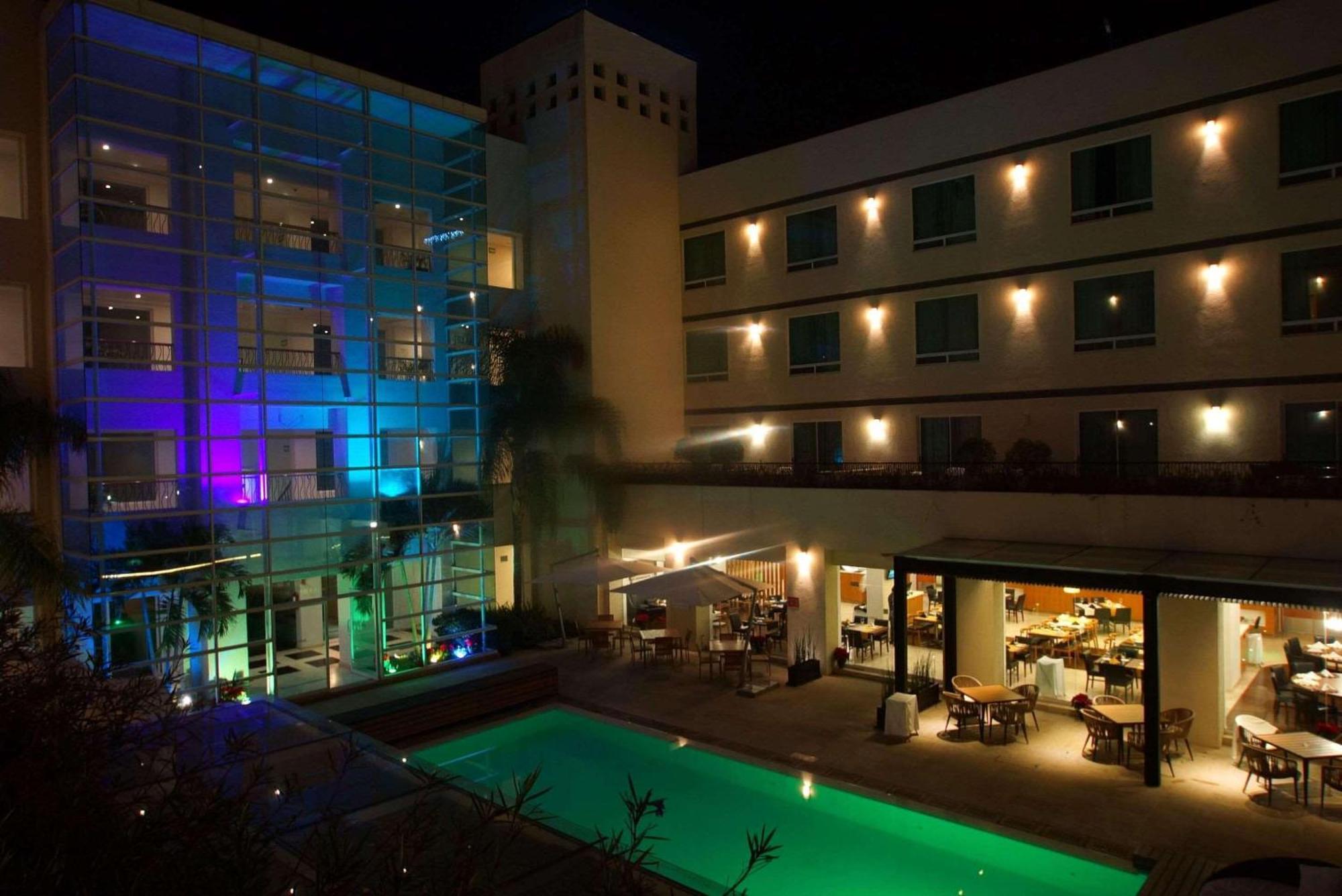 Radisson Poliforum Plaza Hotel León Exteriér fotografie