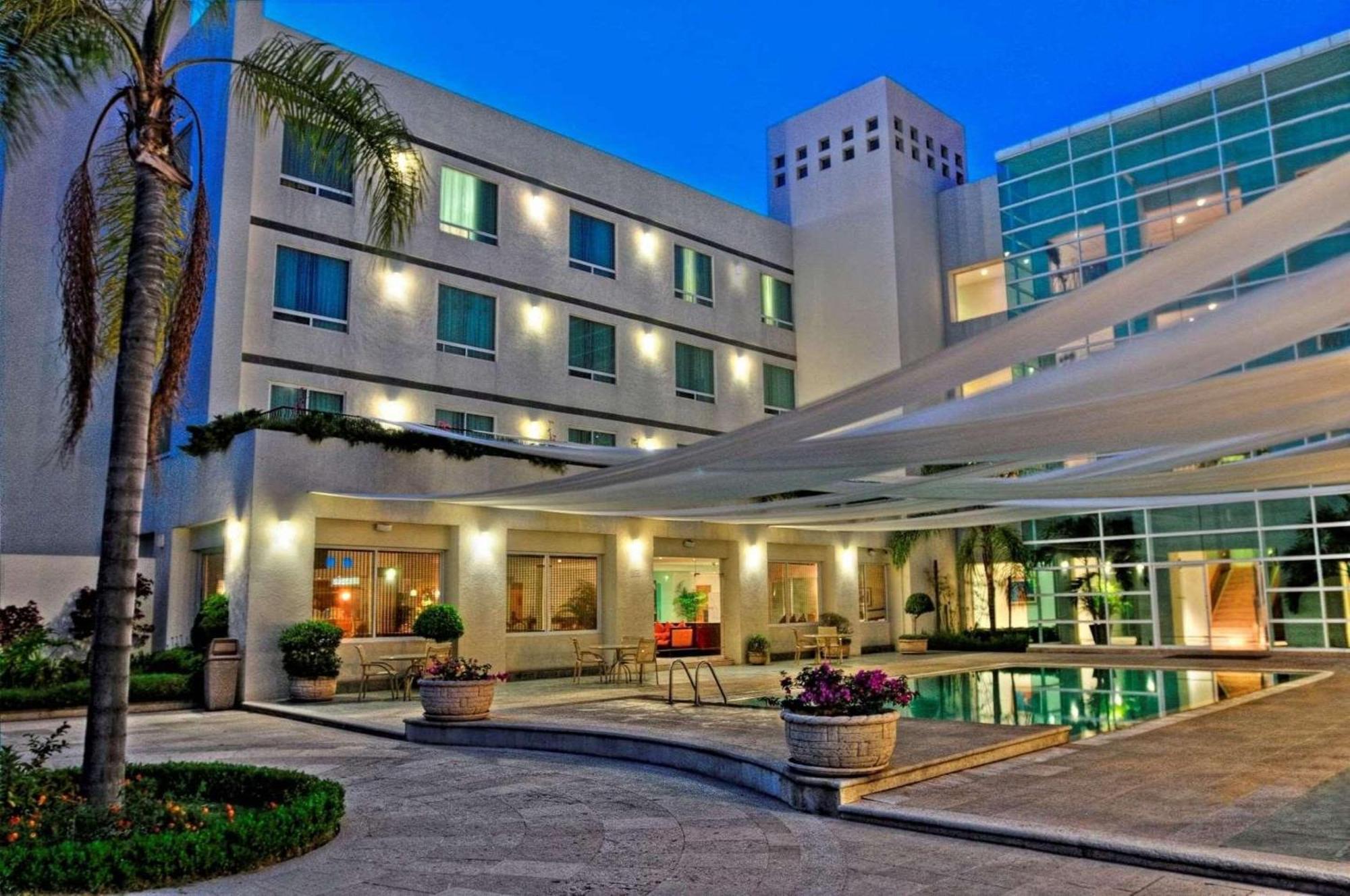 Radisson Poliforum Plaza Hotel León Exteriér fotografie