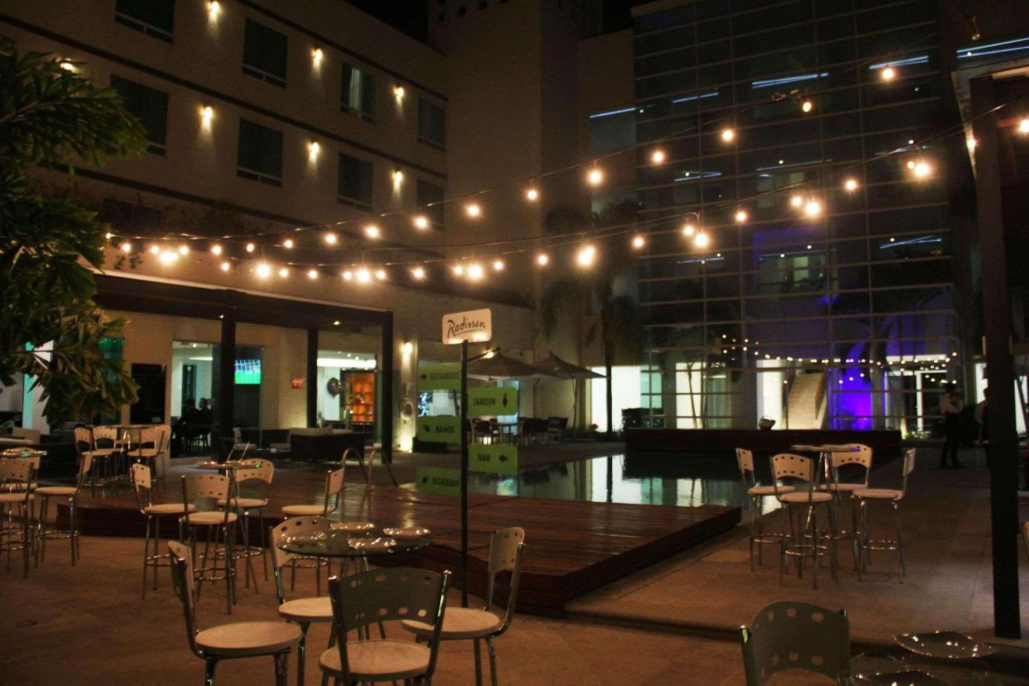 Radisson Poliforum Plaza Hotel León Exteriér fotografie