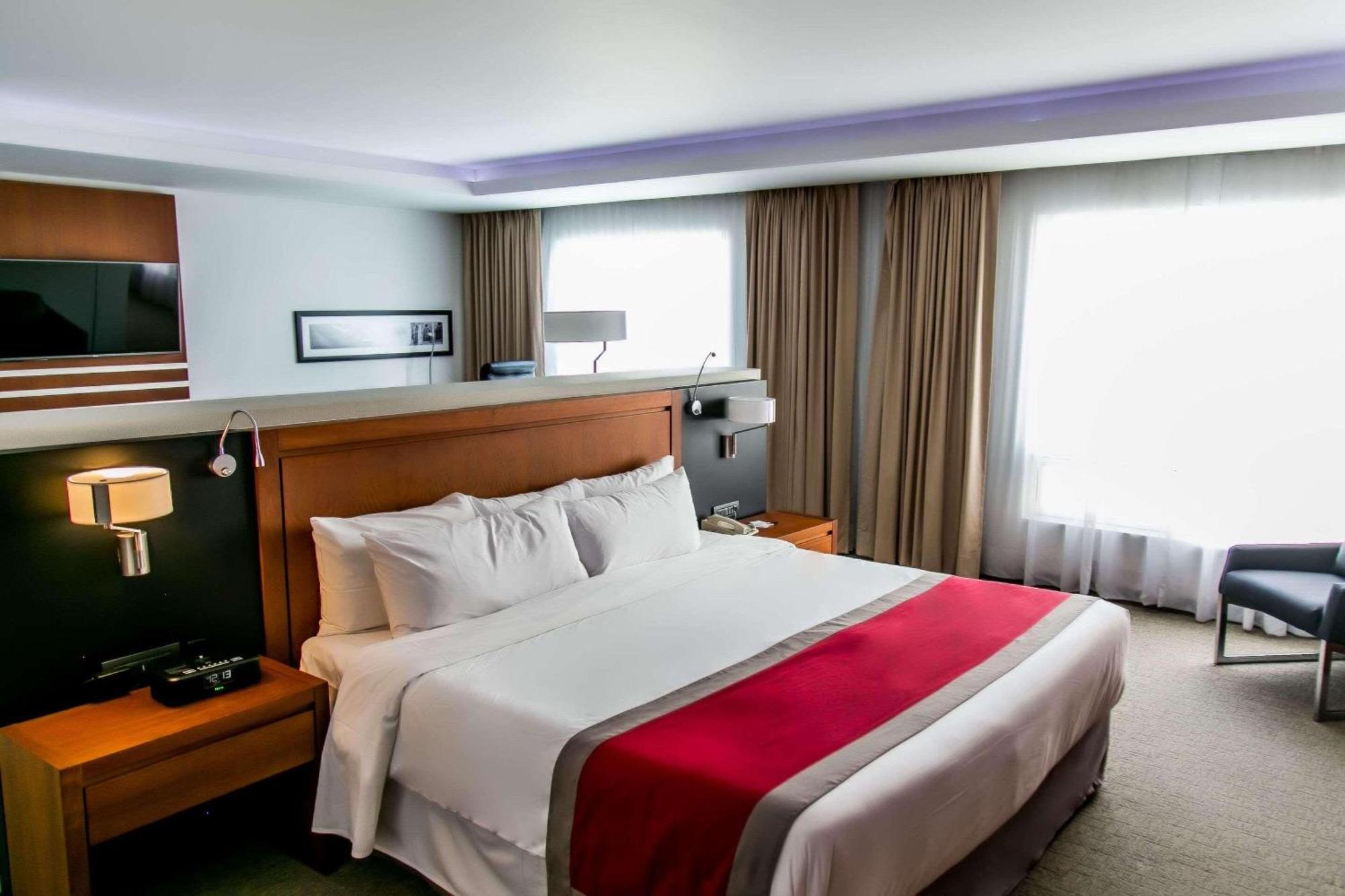Radisson Poliforum Plaza Hotel León Exteriér fotografie