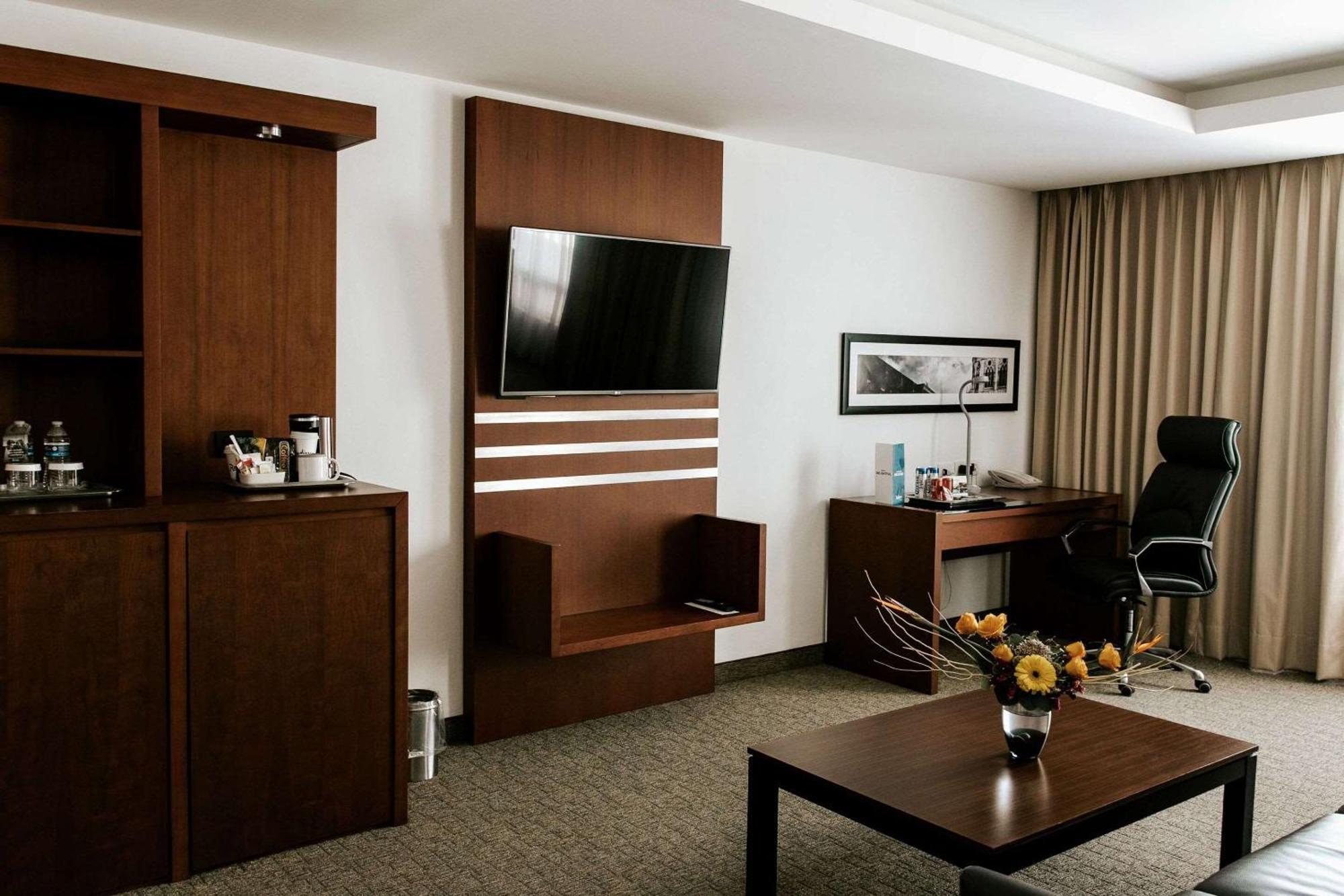 Radisson Poliforum Plaza Hotel León Exteriér fotografie