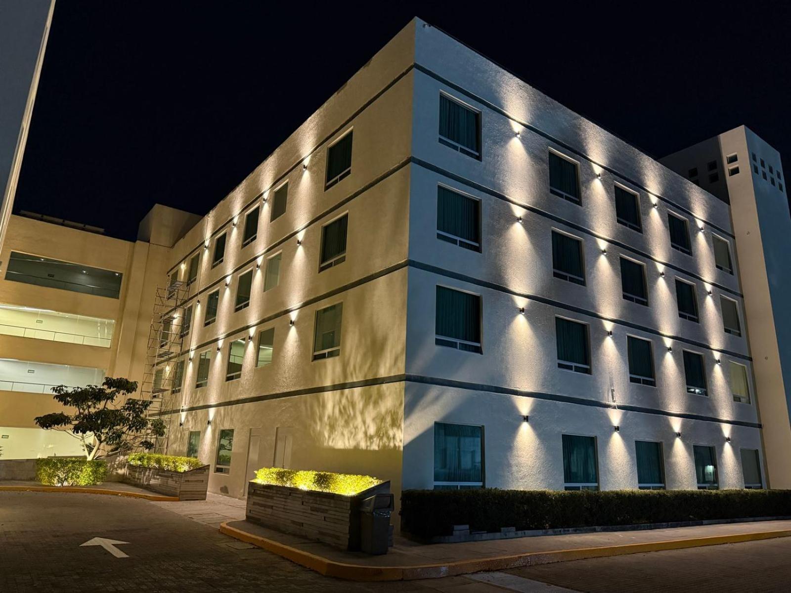 Radisson Poliforum Plaza Hotel León Exteriér fotografie